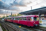 Der Schienenbus "Revier Sprinter" fährt in den Hauptbahnhof ein